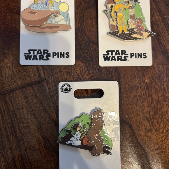 Star Wars Other - Star Wars Character Pin Trio - Black, Green, Brown